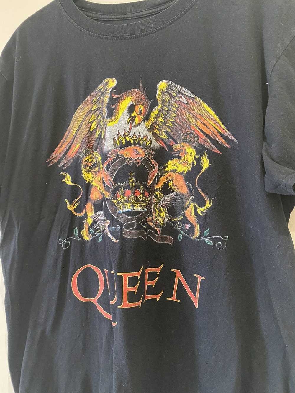 Queen Tour Tee QUEEN official merch emblem tee - Gem