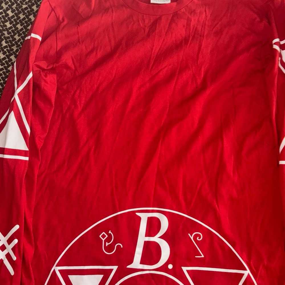 bSTROY Logo-Print Cotton long sleeve Red Tee. - image 3