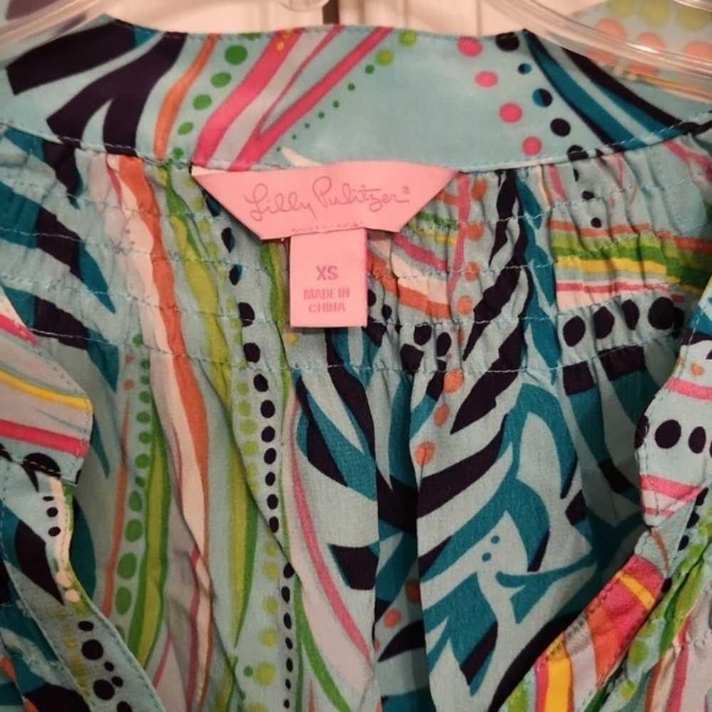 Lilly Pulitzer Elsa Blouse in Blue & Green 100% S… - image 3