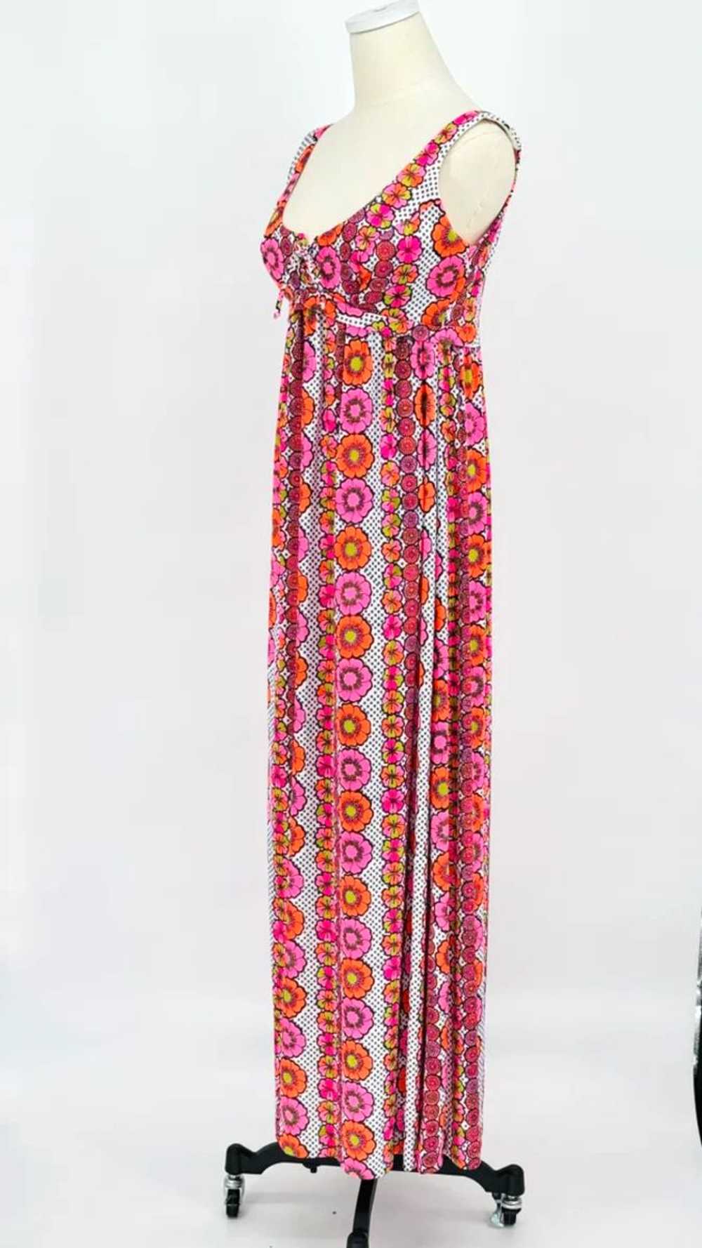 1970's Floral Maxi Dress - image 3