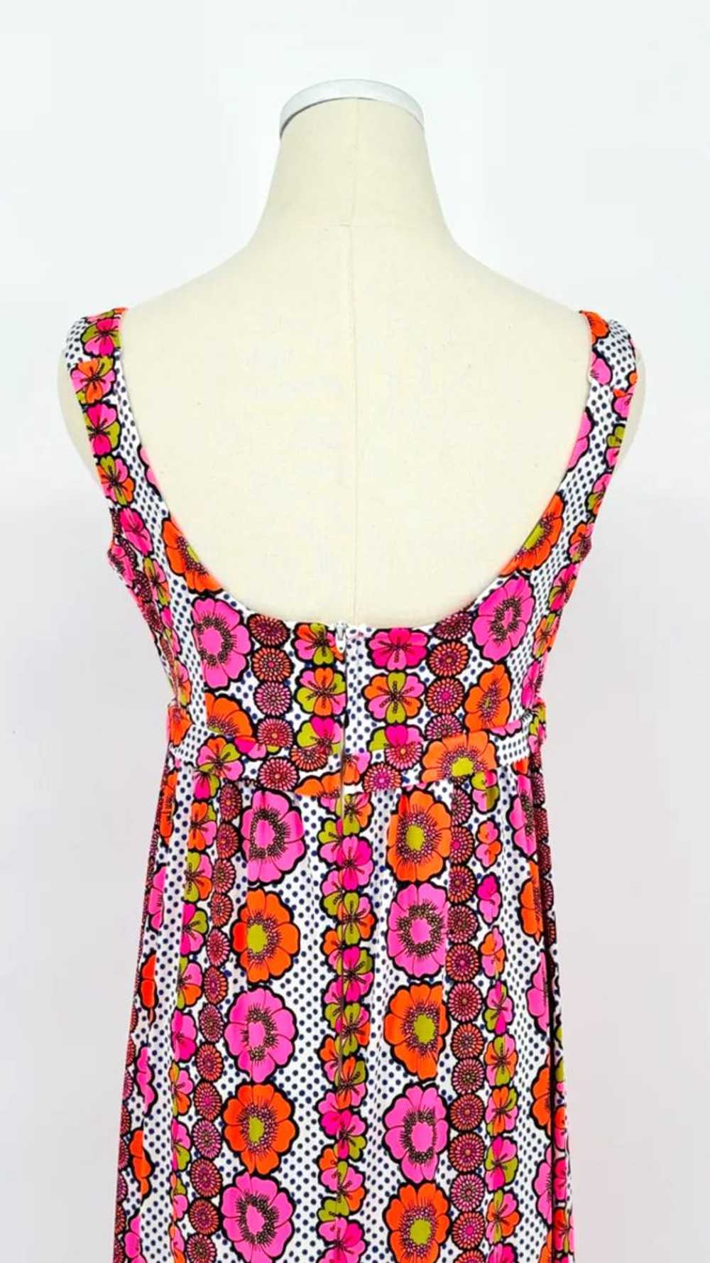 1970's Floral Maxi Dress - image 7