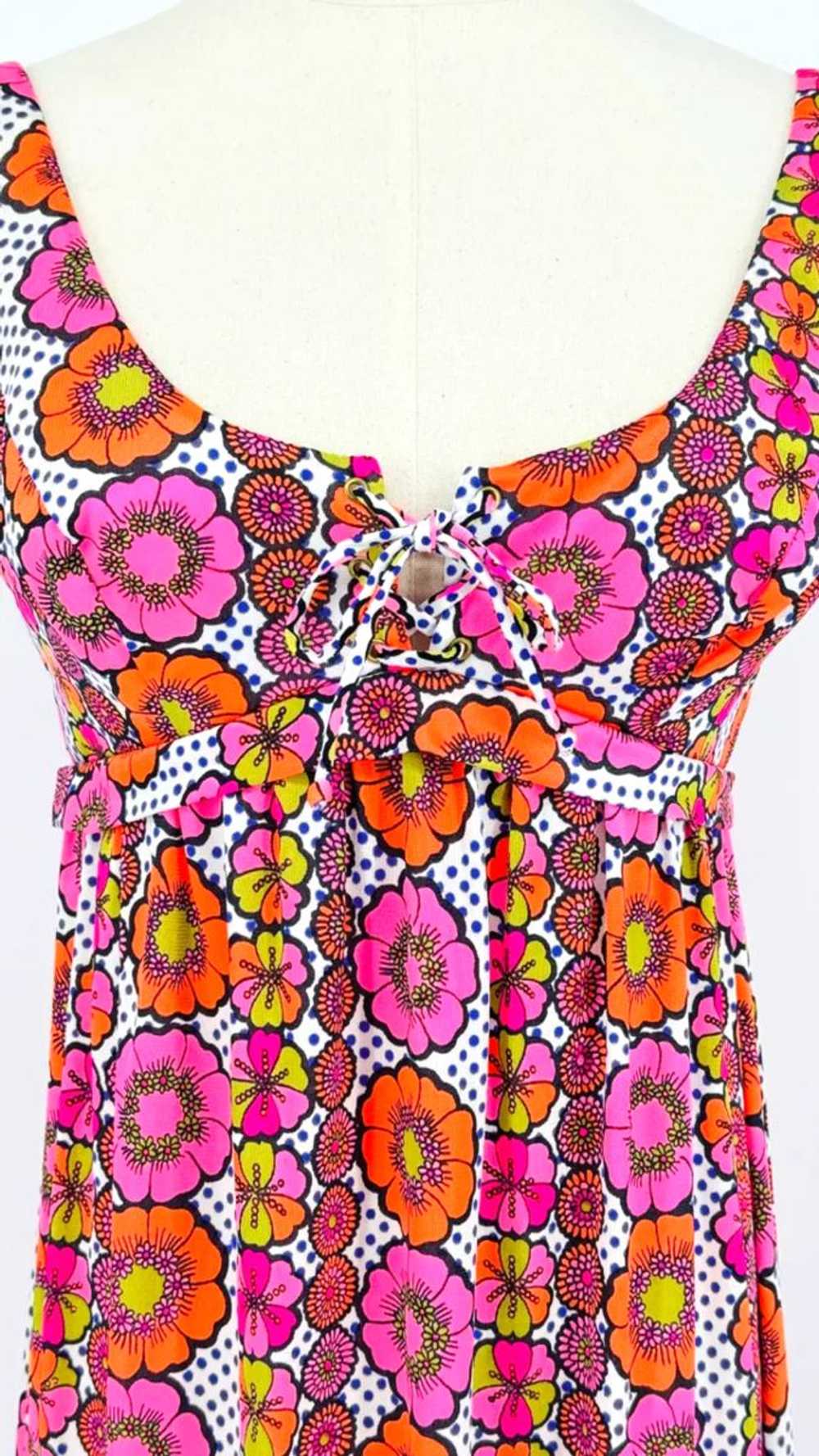 1970's Floral Maxi Dress - image 8