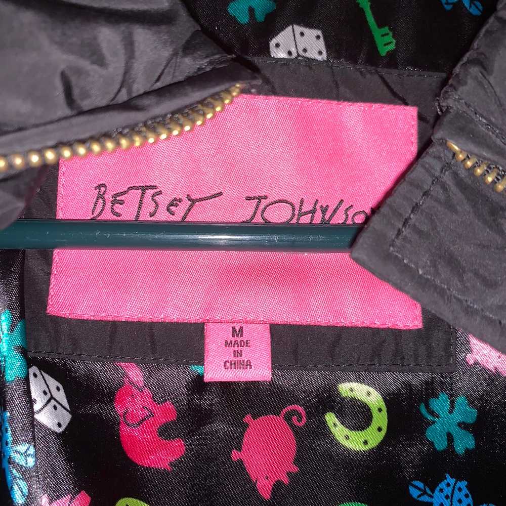 Betsey Johnson Black Belted Puffer Jacket - image 5