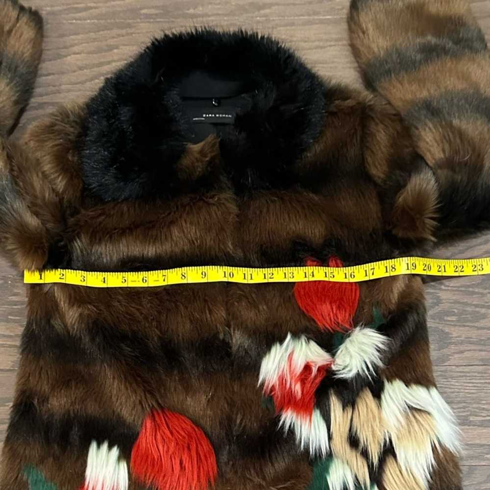ZARA Woman Stylish Faux Fur Coat - Browns with Fl… - image 5