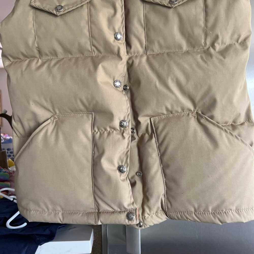 Vintage Womens North Face Snap Front Down Vest Si… - image 3