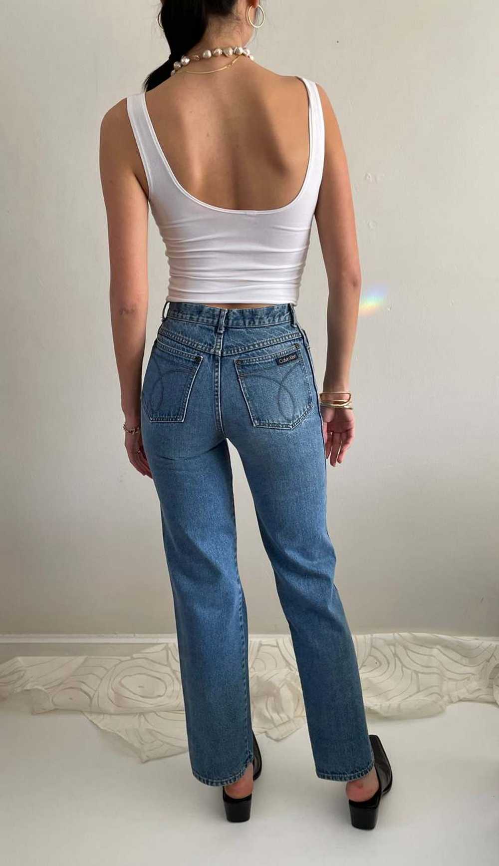 Vintage Calvin Klein faded jeans - image 4