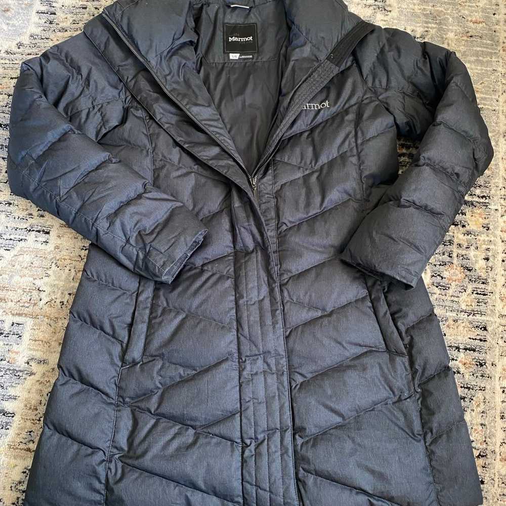 Marmot Womens winter jacket size Large 700 fill - image 1