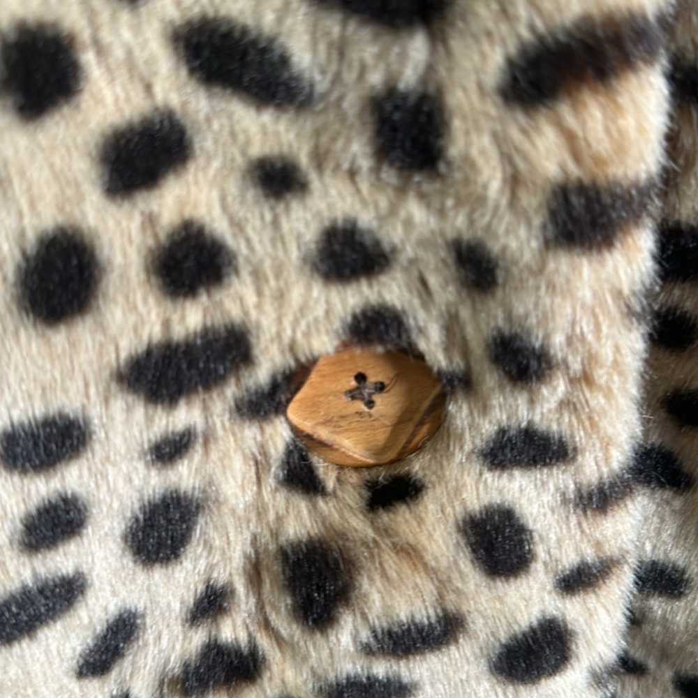 Gallery brown beige leopard faux fur coat size la… - image 4