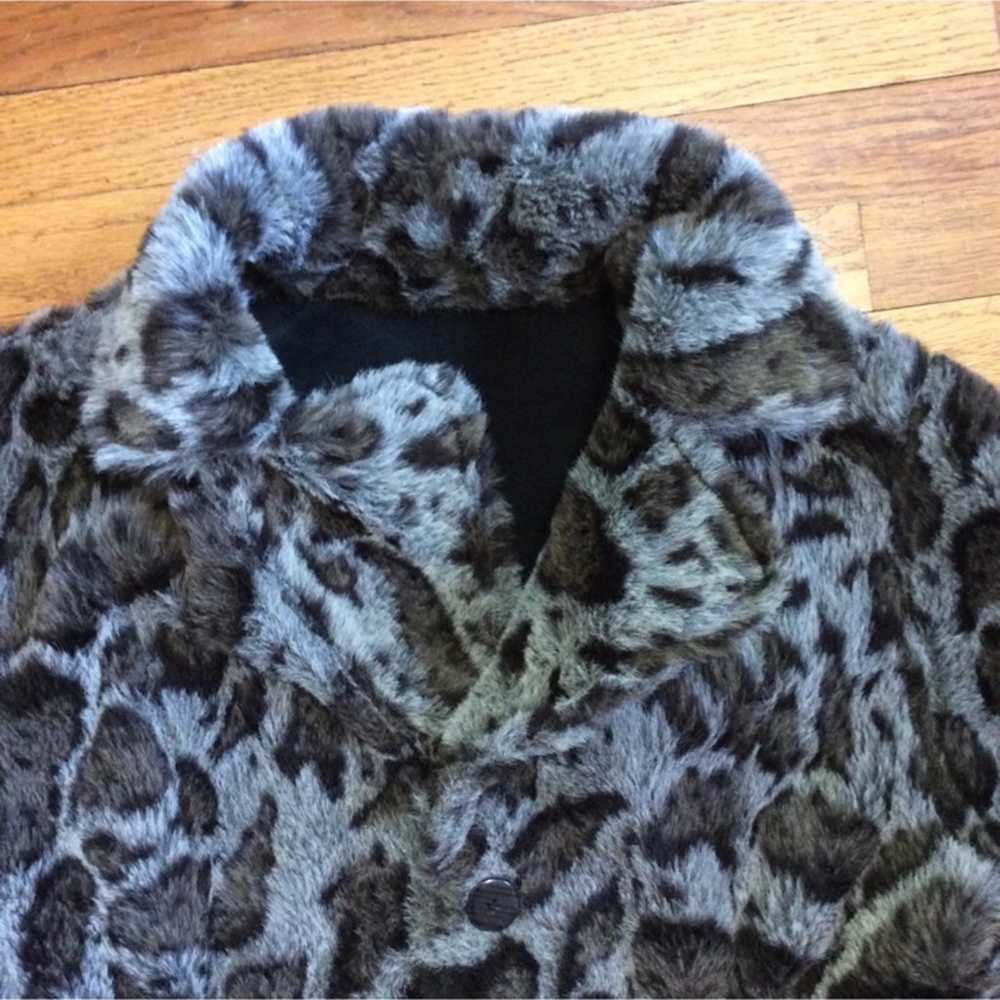 Vintage Reversible Faux Fur Jacket - image 7