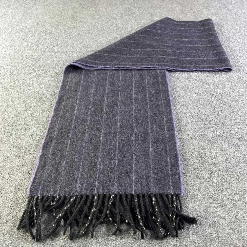 Drake's Wool scarf & pocket square - image 3