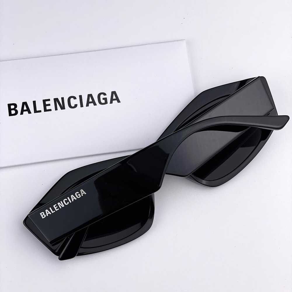 Balenciaga Sunglasses - image 10