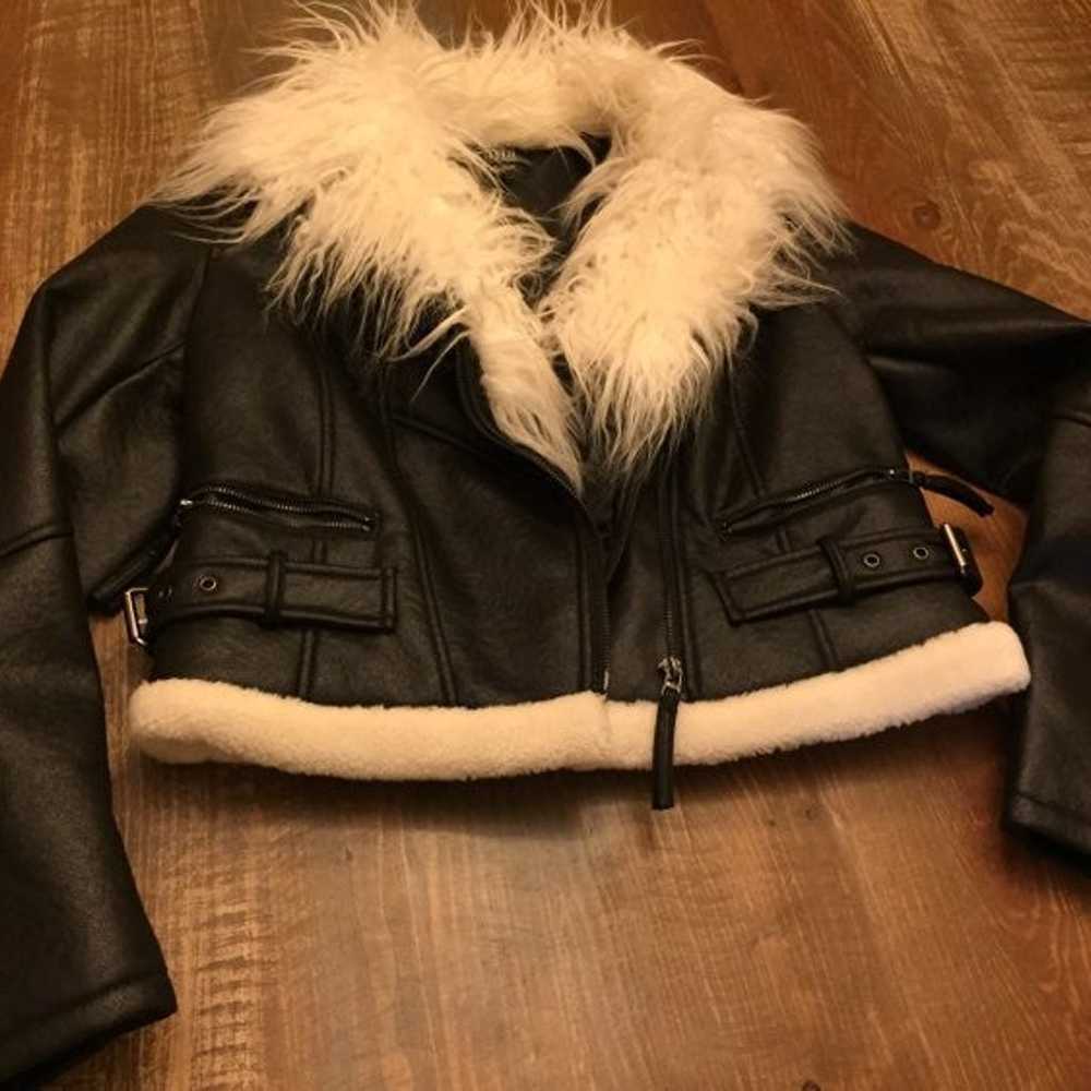 Women’s Black Faux Leather jacket - image 7