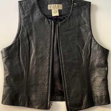 Susan Bristol Vintage 100% Leather Black Zip Vest