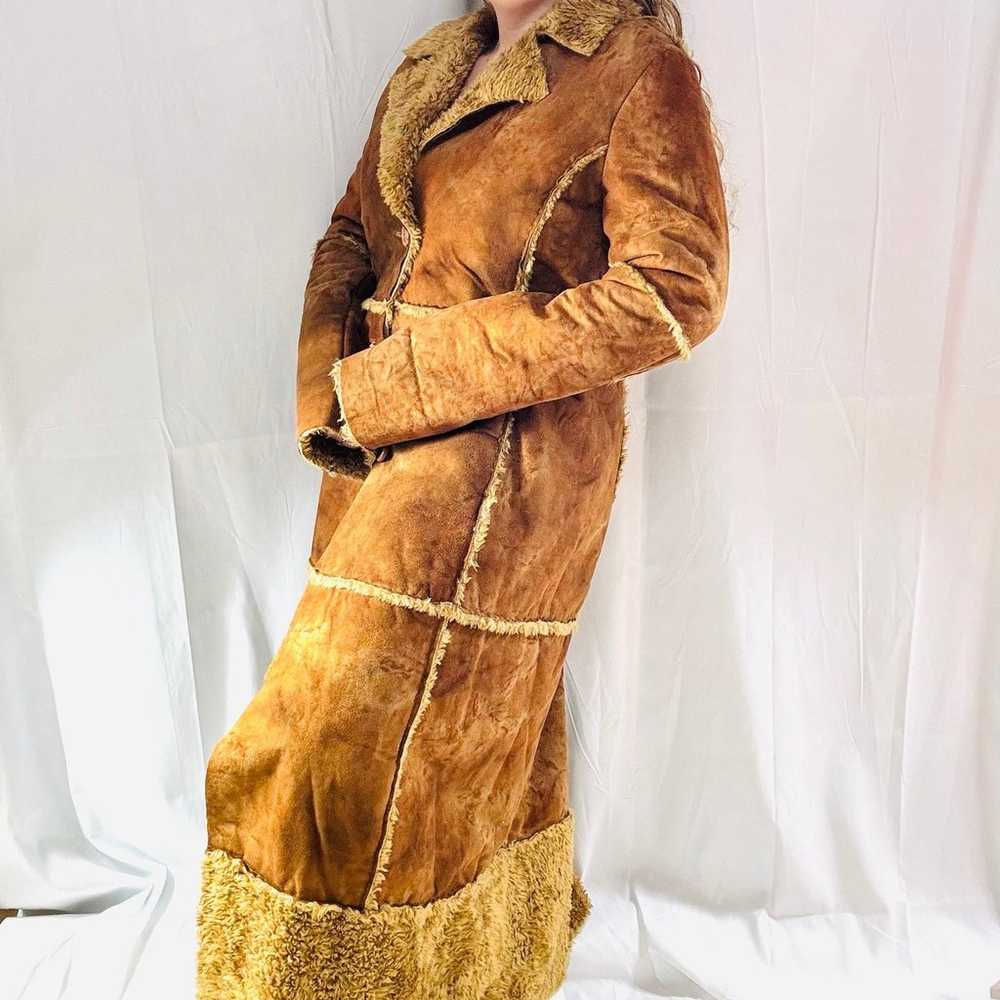 Gi & Jo • Vintage 70s Style Trench Coat. Size lar… - image 4