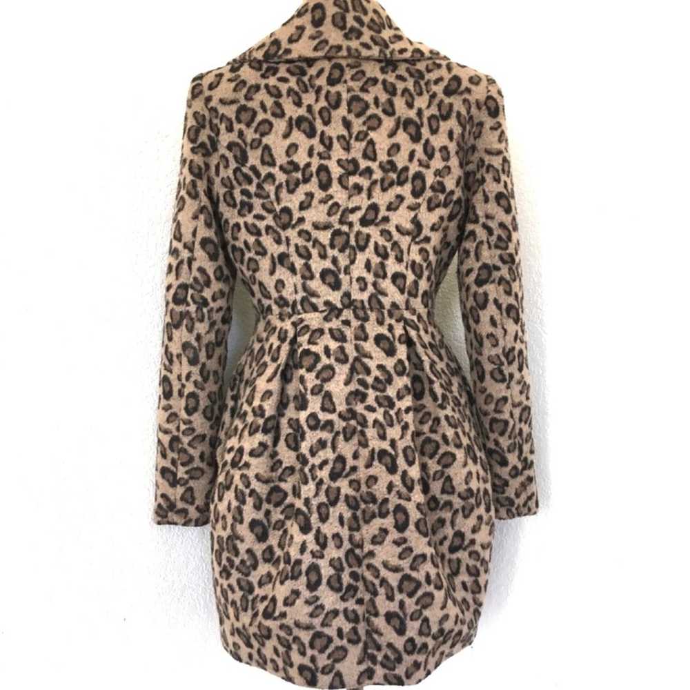 VENUS Fitted Leopard Coat size 10 - image 5