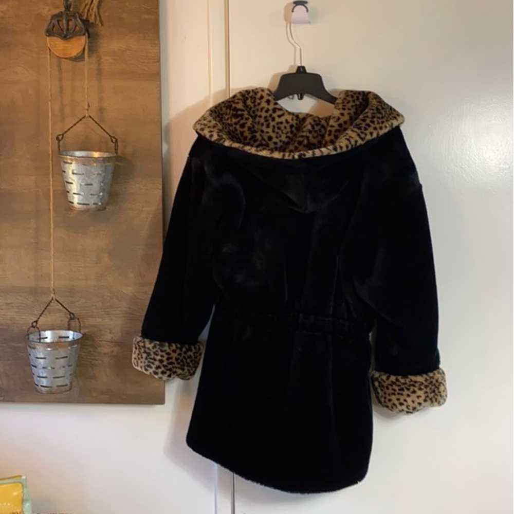 Gorgeous New black leopard fax jacket - image 5