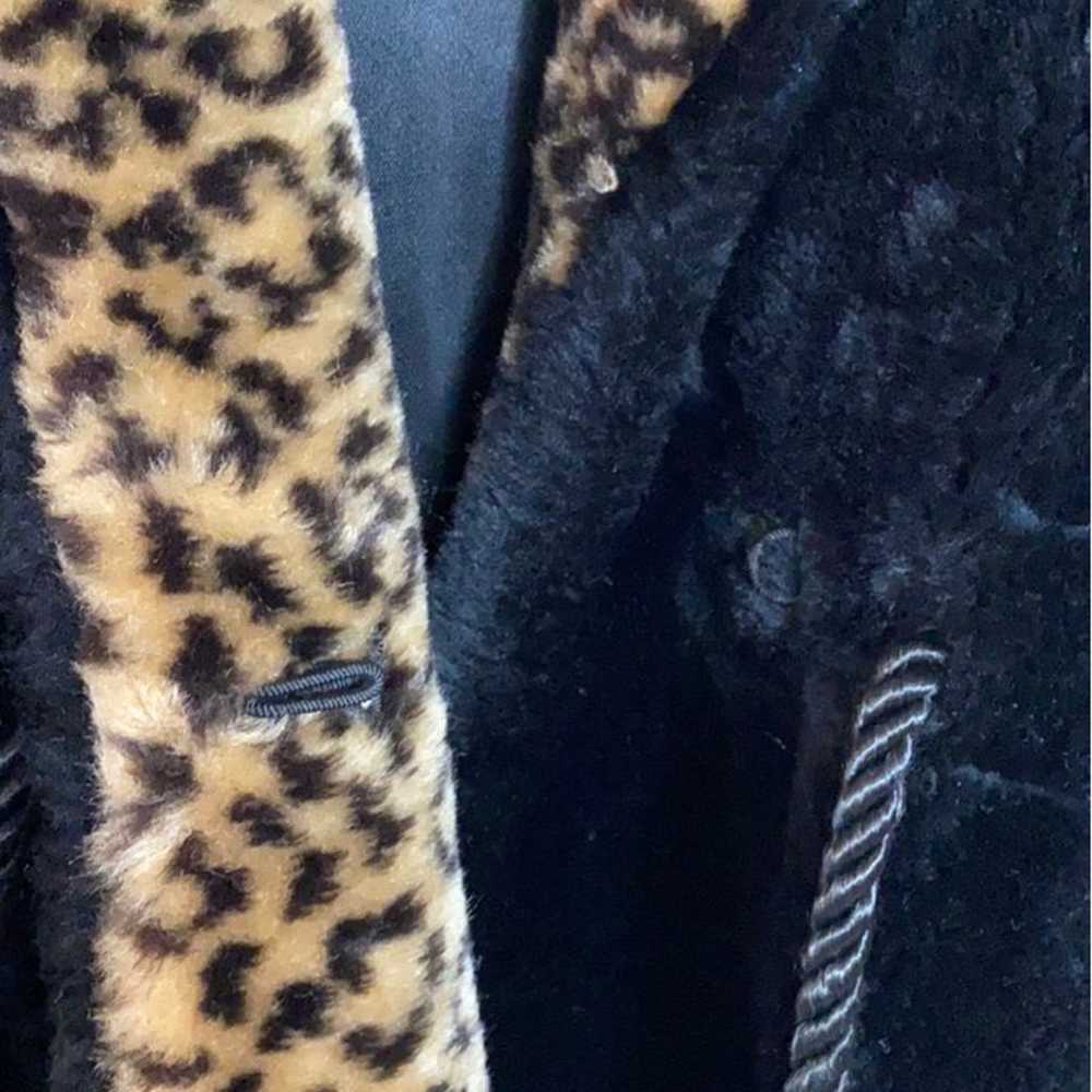 Gorgeous New black leopard fax jacket - image 6