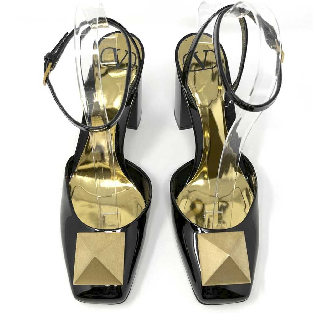 Valentino Garavani One Stud patent leather heels - image 2