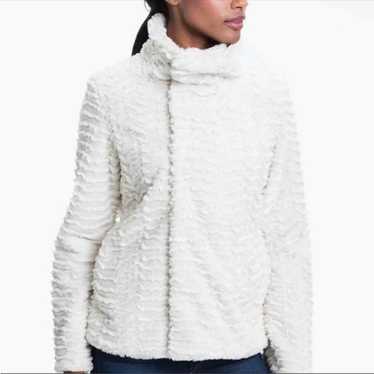 Patagonia Pelage sweater jacket size Medium - image 1