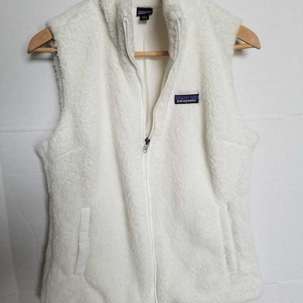 Patagonia Women's Fleece Vest NWOT - image 1