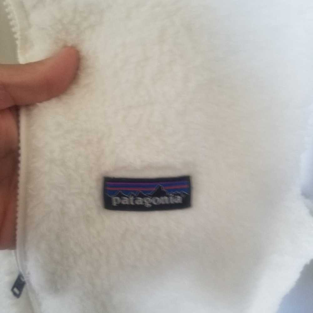 Patagonia Women's Fleece Vest NWOT - image 4