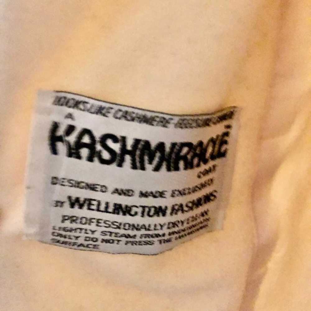 VINTAGE Wellington Kashmiracle Trench Style Coat - image 8