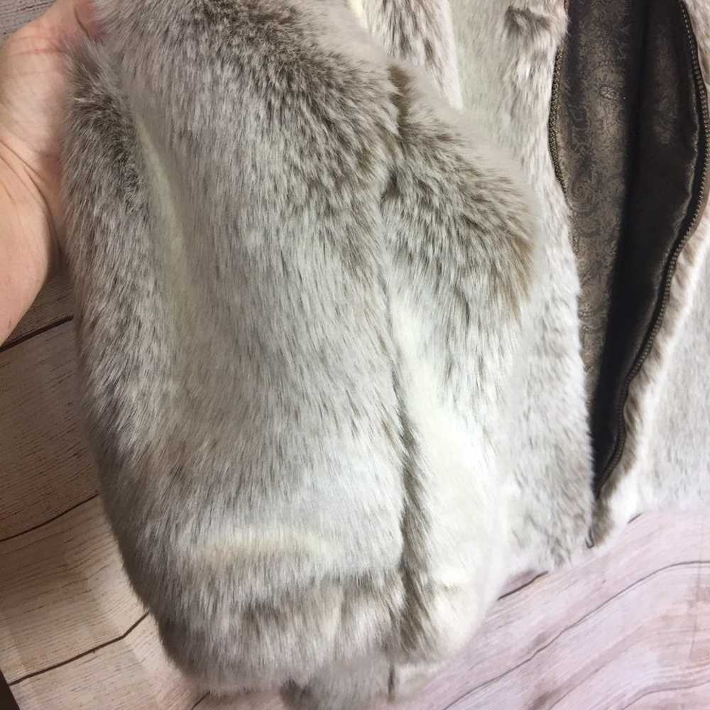 Gorgeous Faux Fur Grey Fox Coat - image 7