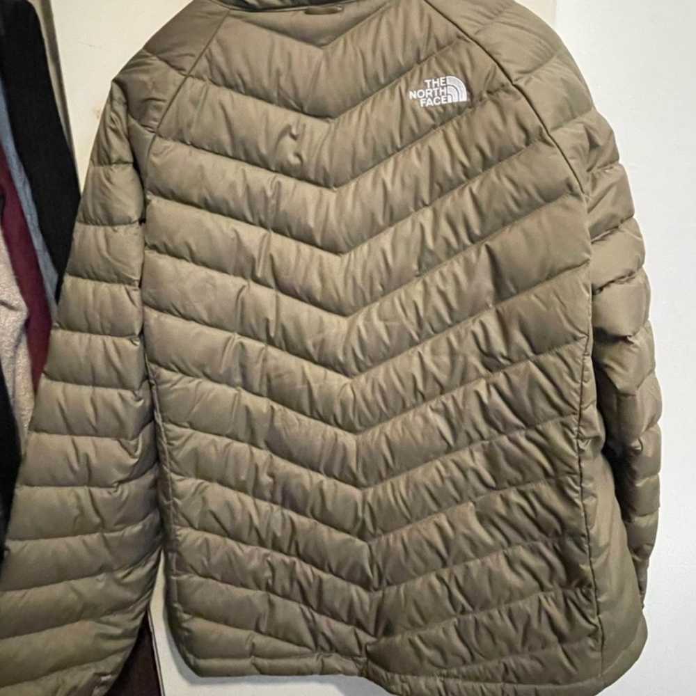 The North Face 550 Down Jacket Olive Green - image 2