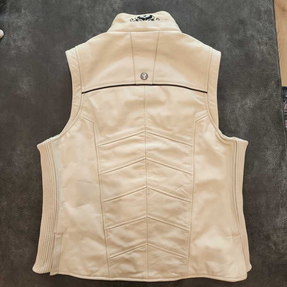 Leather Speed and Strength Motorcycle Vest - image 8