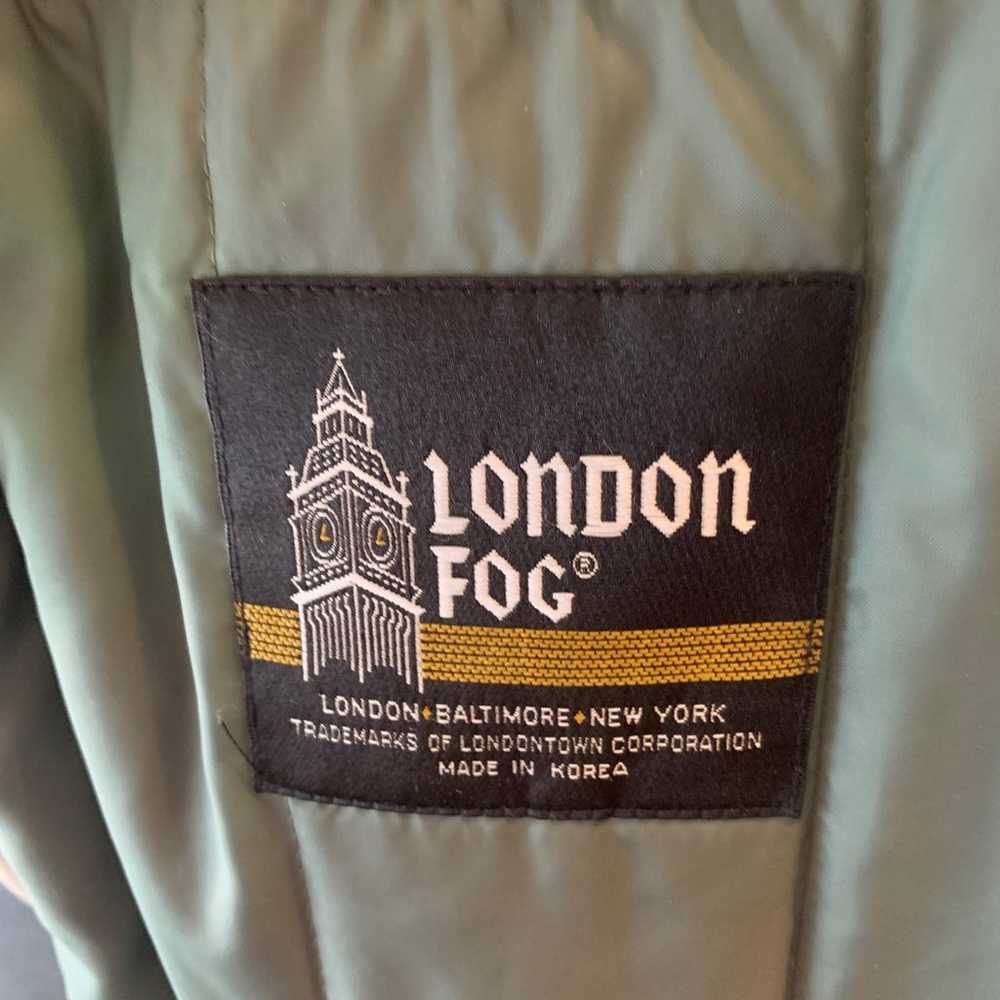 London Fog women’s tan 3/4 length trench coat siz… - image 3