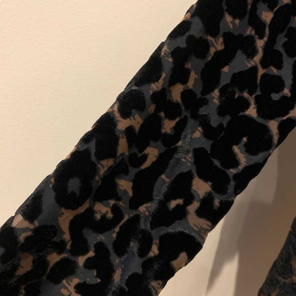 Guess leopard velvet blazer - image 8
