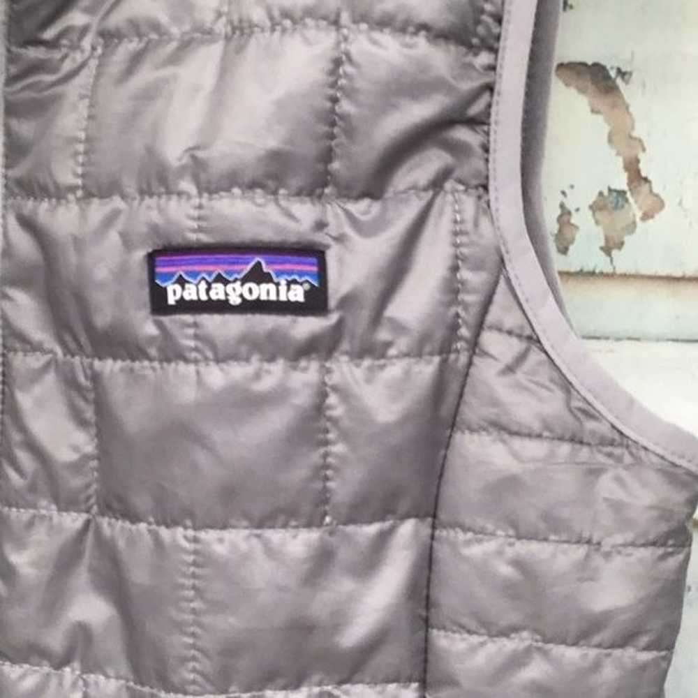 Patagonia Woman’s XS Silver Gray Nano Puffer Vest… - image 4