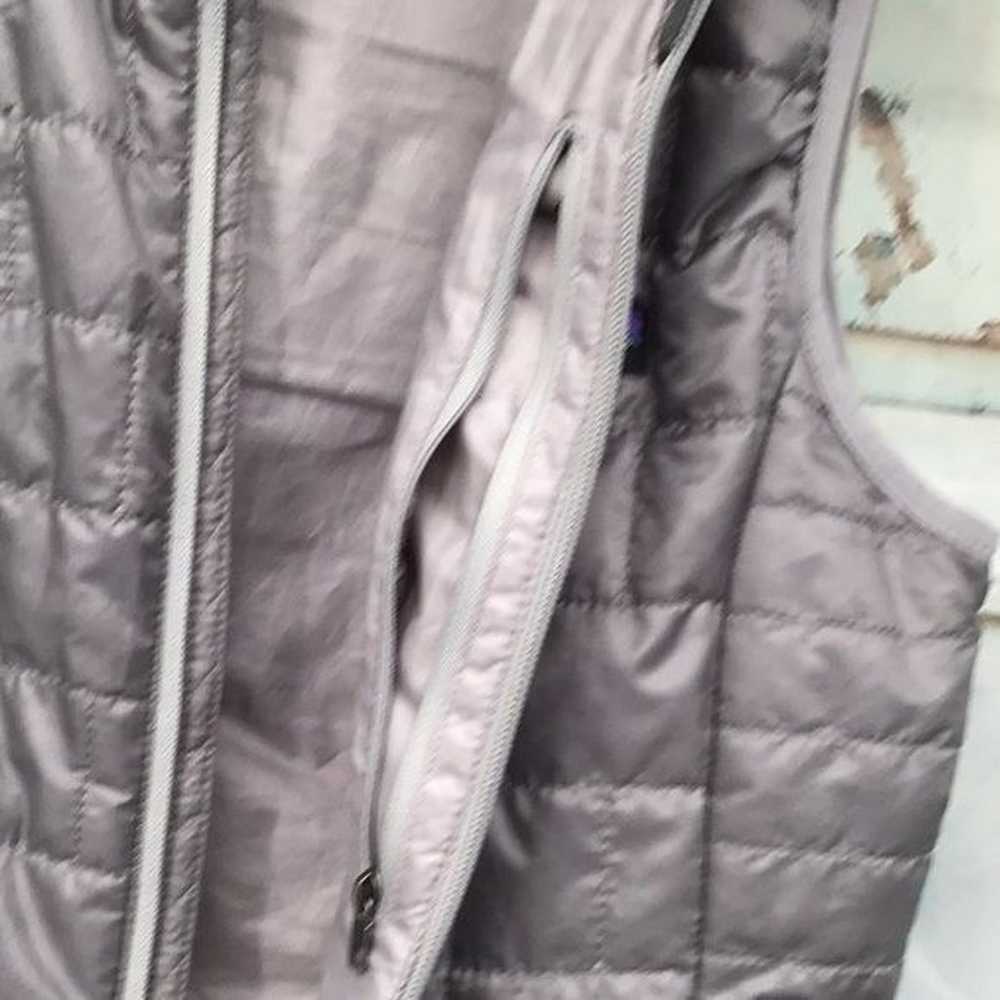 Patagonia Woman’s XS Silver Gray Nano Puffer Vest… - image 5