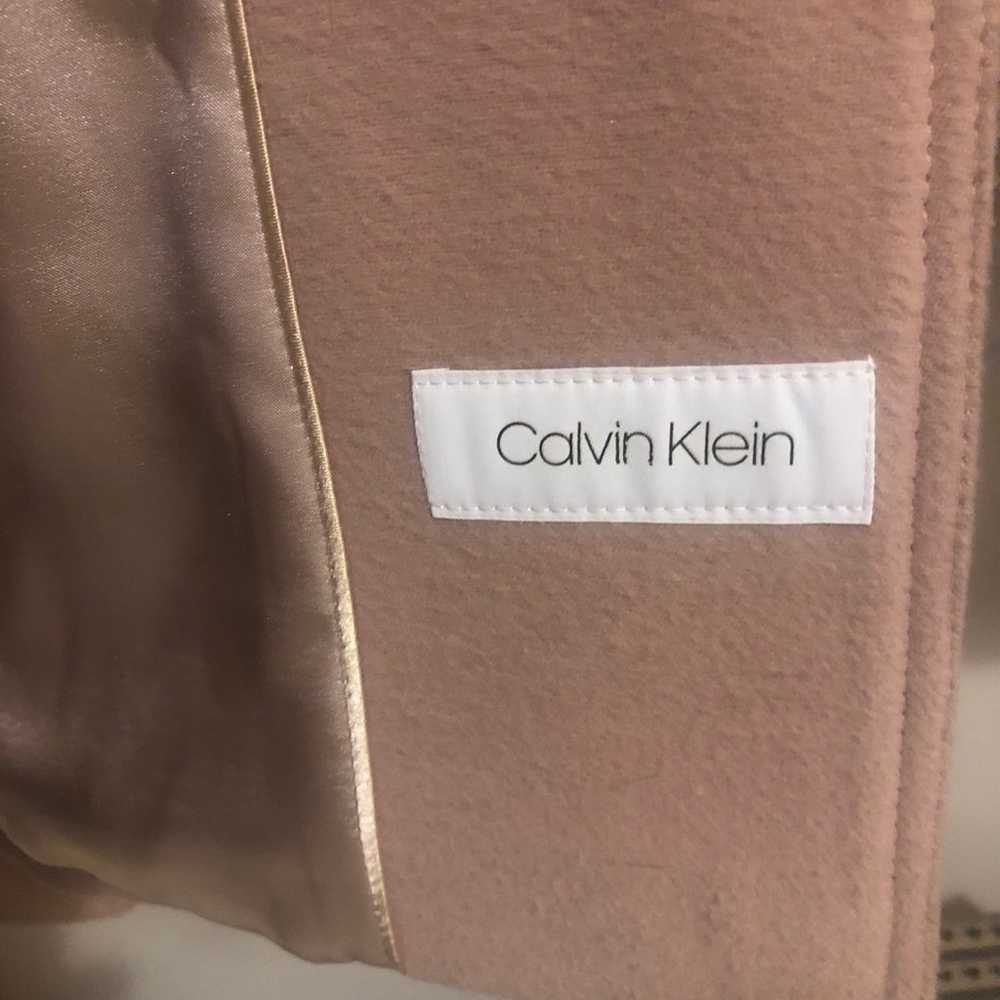Gorgeous, satin lined Calvin Klein soft pink long… - image 6