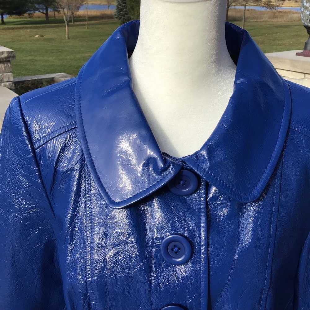 REVUE Genuine patent leather jacket . Size S . Ne… - image 6