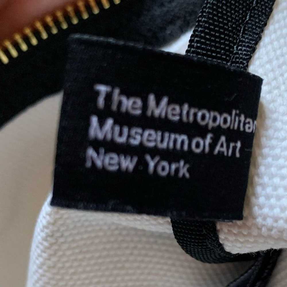 Metropolitan Museum of Art Mexican Sampler Zip Po… - image 9