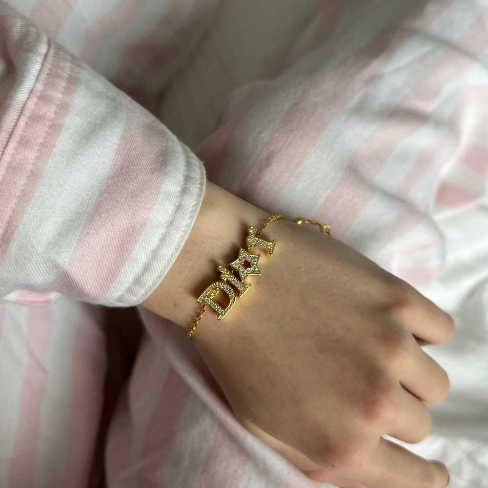 New gold bracelet with stones - image 3