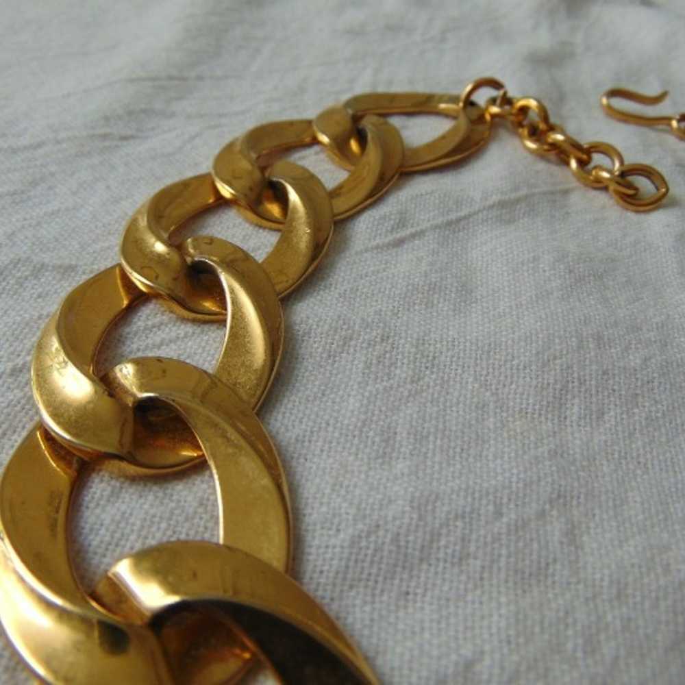 vintage Monet signed large gold loop chain neckla… - image 3