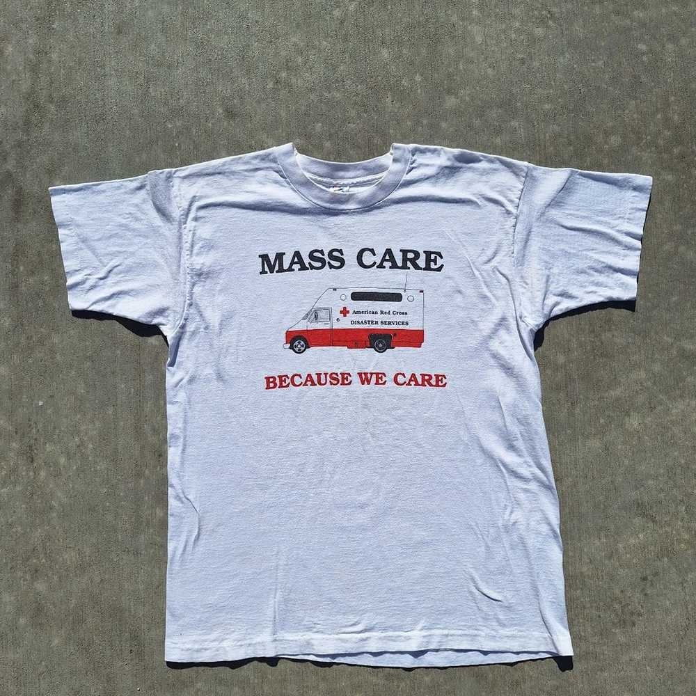 Vintage Red Cross Graphic T-shirt - image 1