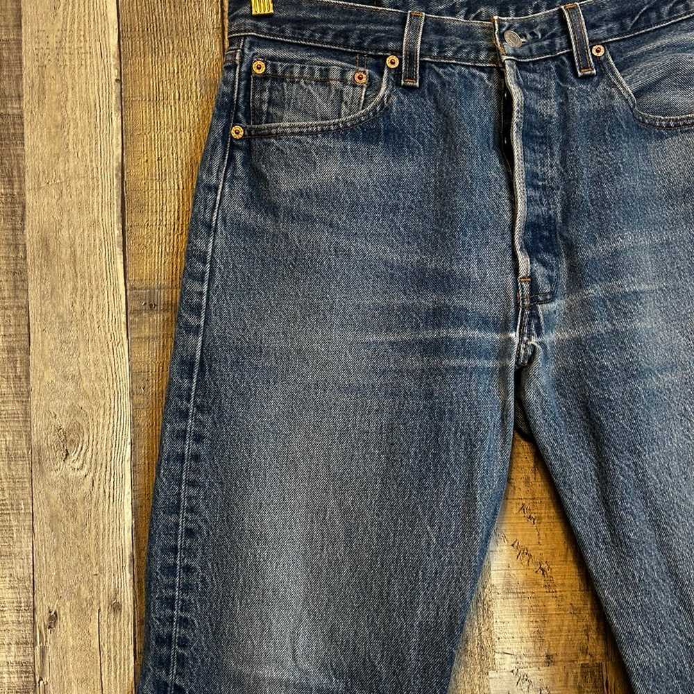 Vintage 90s Levi’s 501XX Jeans Faded Distressed U… - image 9