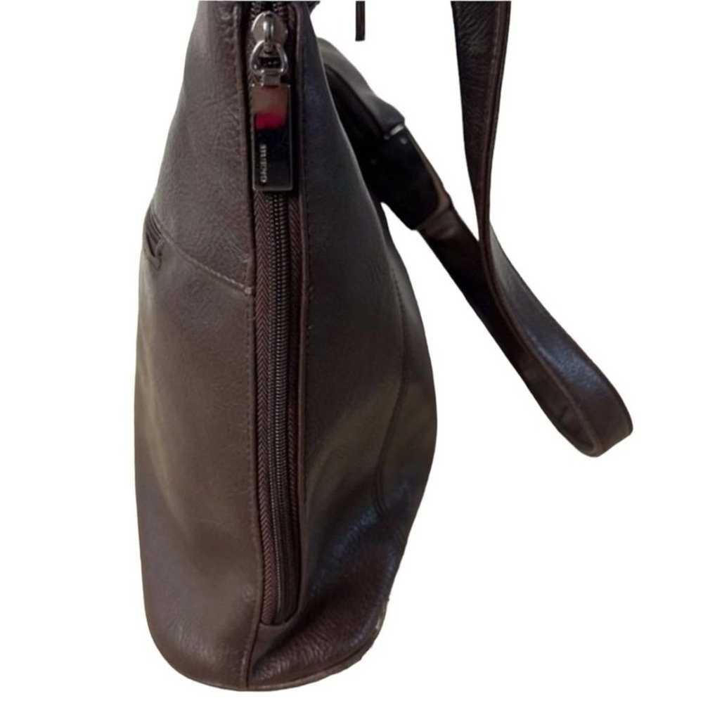 Bueno Leather Shoulder Bag Brown - image 4
