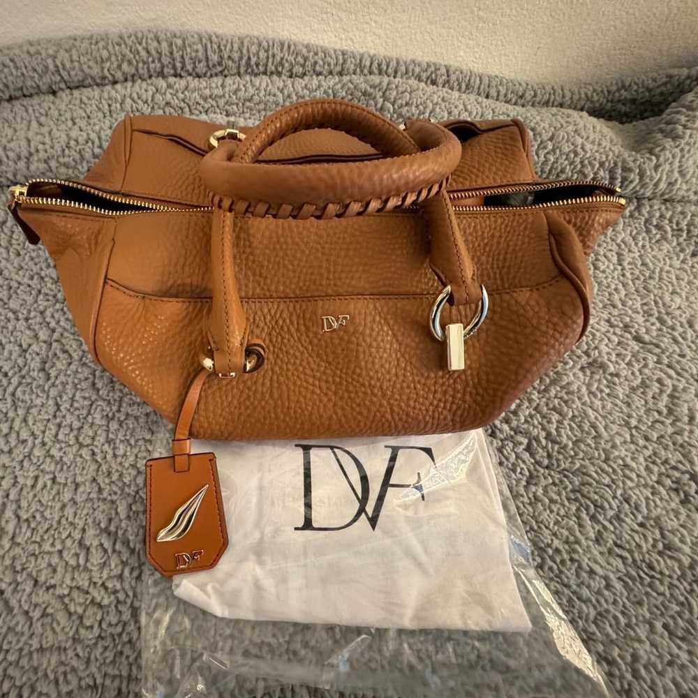 DVF AUTHENTIC Leather Purse - image 1