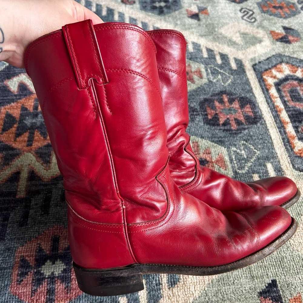 Justin’s Red Round Toe Cowboy Boots - Size 6.5 - image 2
