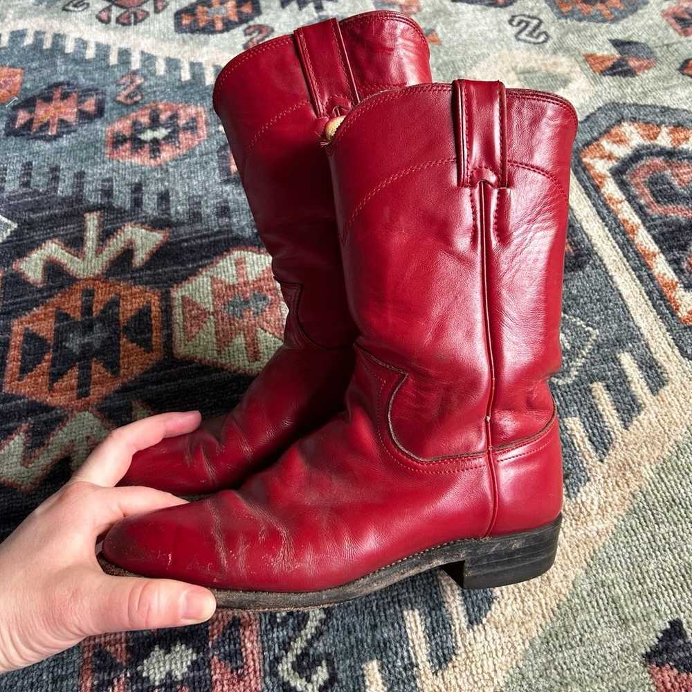 Justin’s Red Round Toe Cowboy Boots - Size 6.5 - image 3