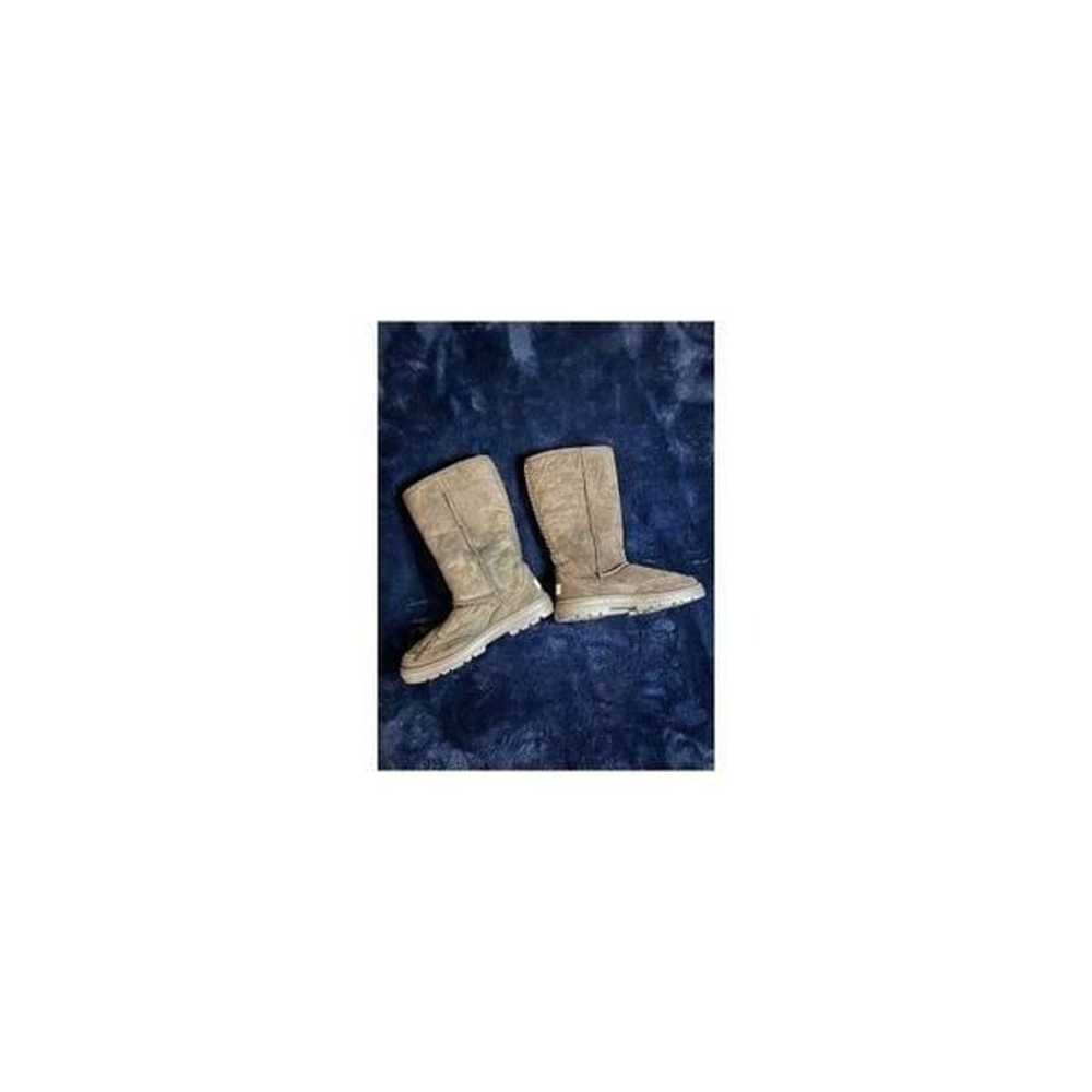 Ugg Boots Size 9 Womens - image 1