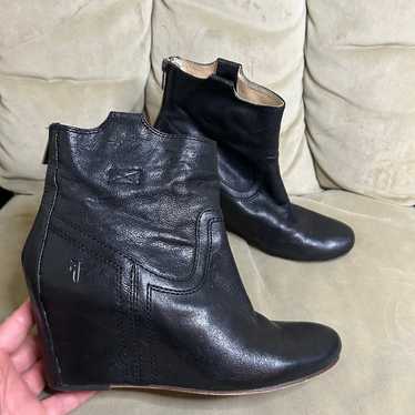 Frye Carson Wedge Bootie 8.5 - image 1