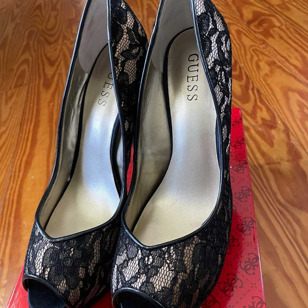 Guess Black/Nude Lace Stiletto Heels 8.5 - image 2