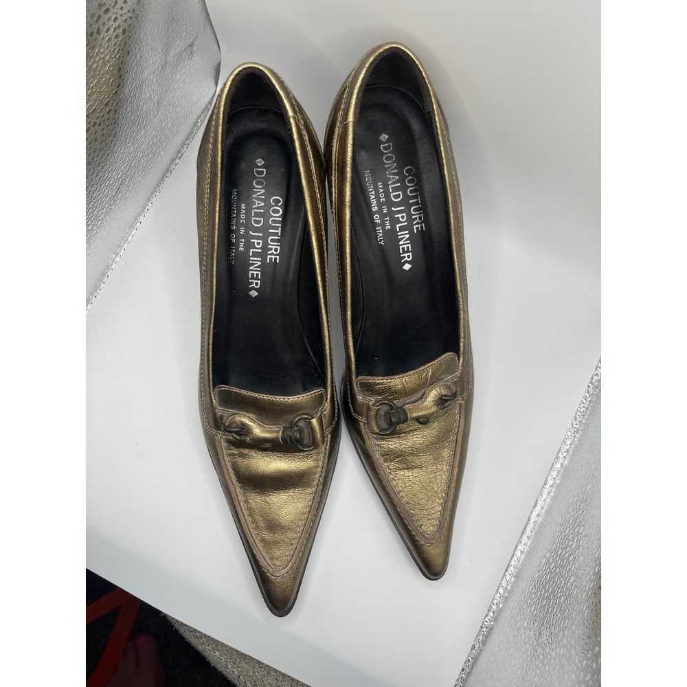 Donald J Pliner Couture Gold Leather Heels 6.5 - image 2