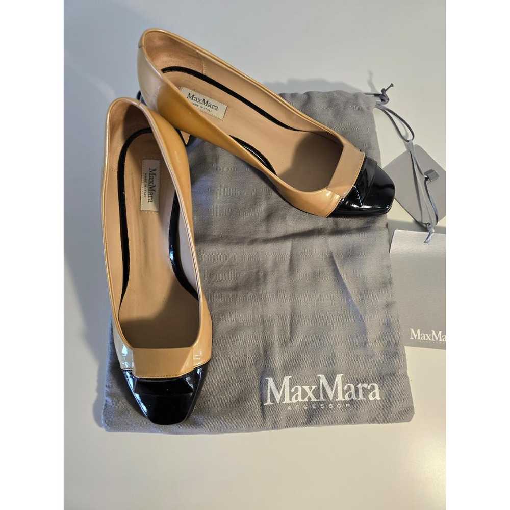 Max Mara Patent leather heels - image 7