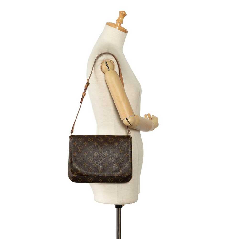 Louis Vuitton Musette Tango leather handbag - image 9